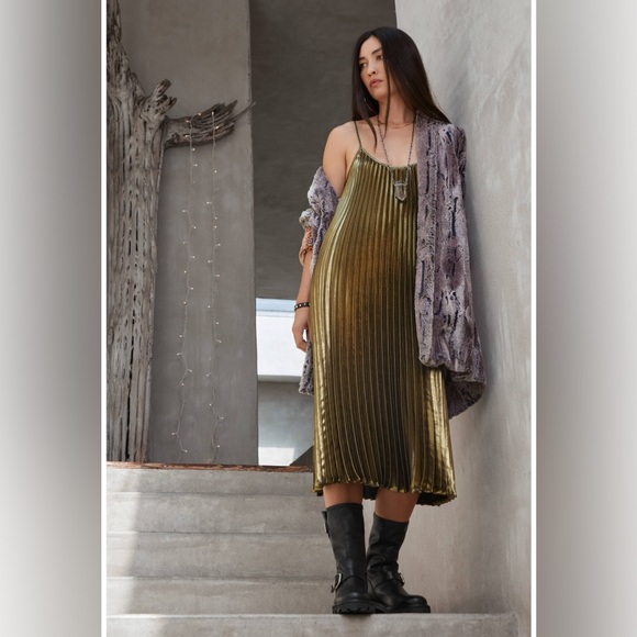 Johnny Was Golden Gem Pleated Midi Dress Size XS New Metallic Holiday Party - Picture 2 of 11